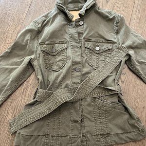 Paige KIMBER PACEY SHACKET SELF BELT-VINTAGE IVY GREEN